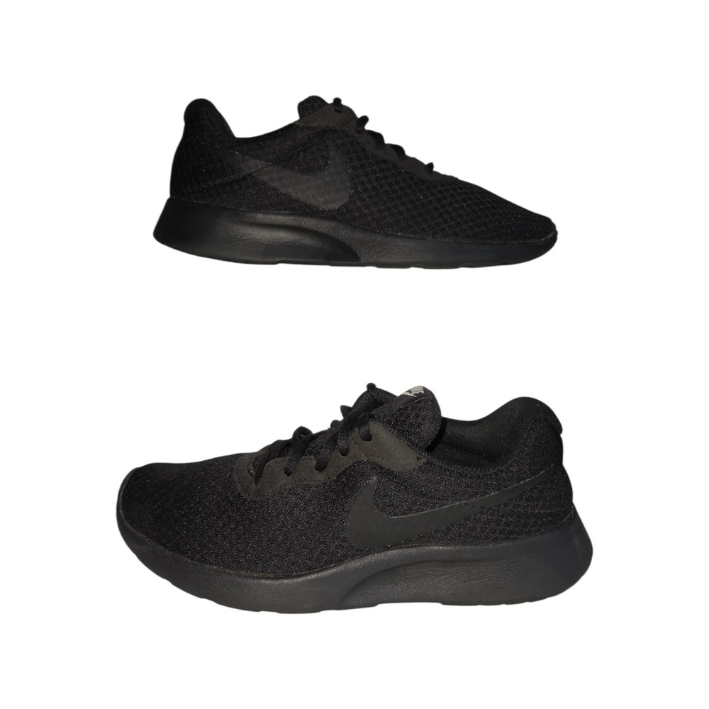 Nike Tanjun Womens Running Shoes Triple Black 812655-002 Size 7.5